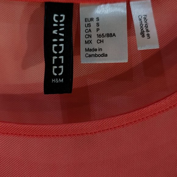 Coral Dress - Picture 4 of 5